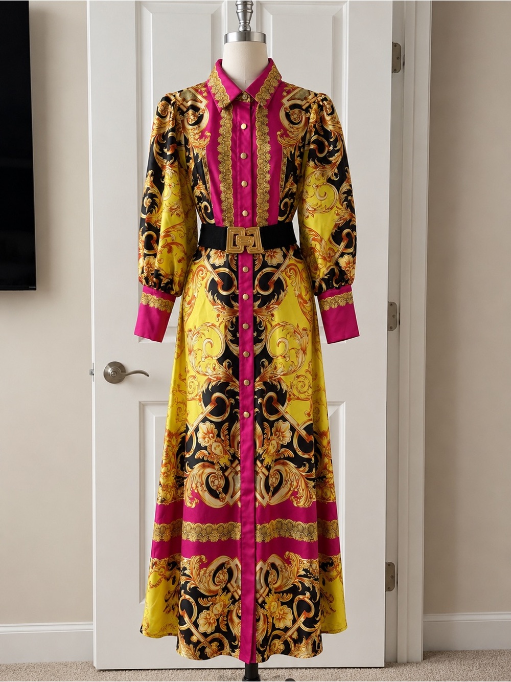 Terramina Collection Dress Size 8 Pink Gold Baroque Print Button Front Belted